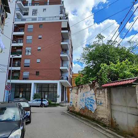 Apartmán Enes Tirana